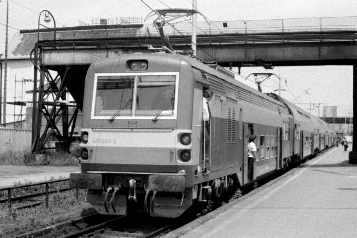 [1200x800] 470001_a.jpg