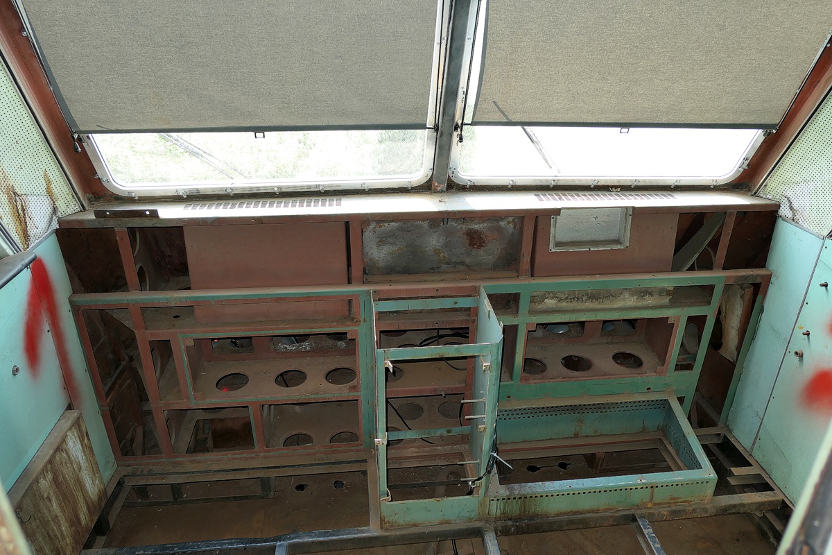 [1200x800] 169001pom3.jpg