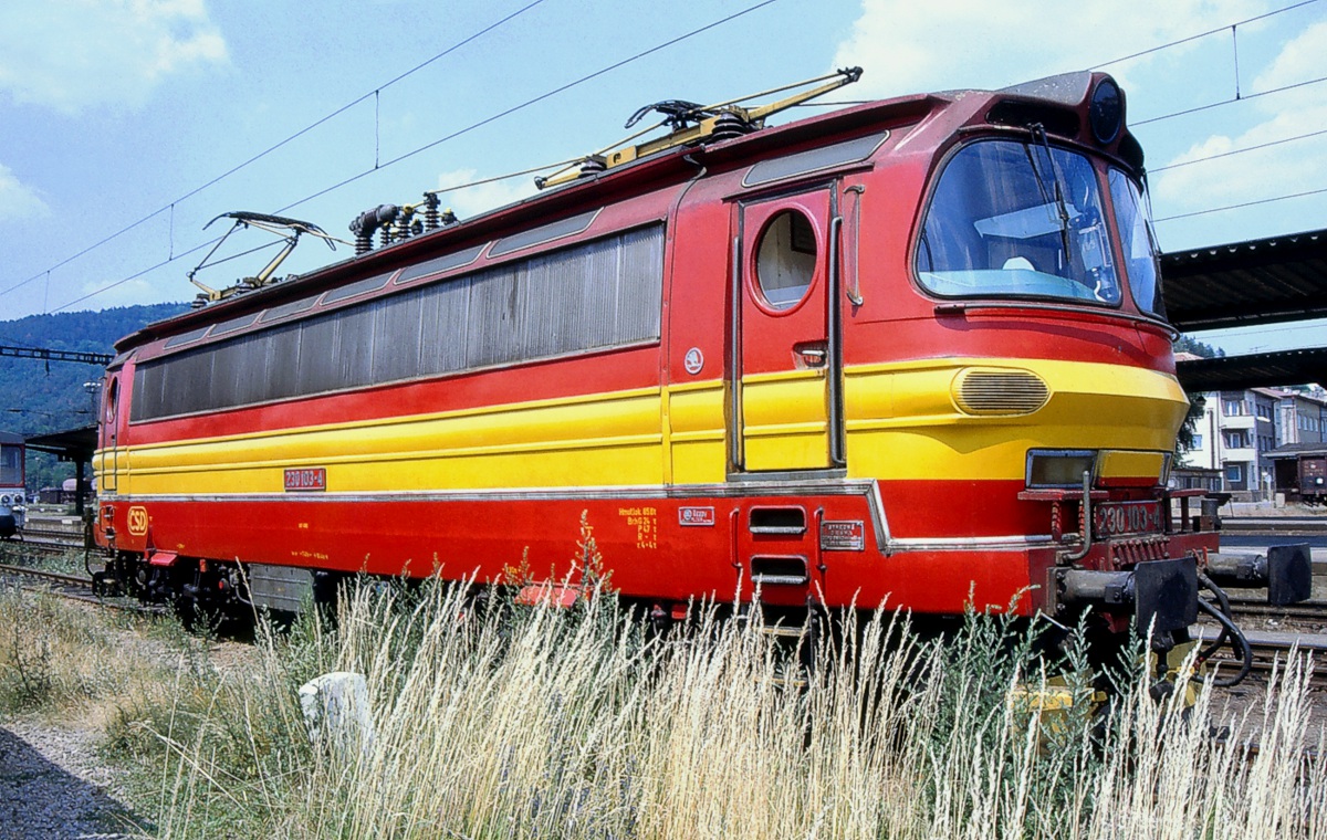 [1200x760] 230103a.jpg