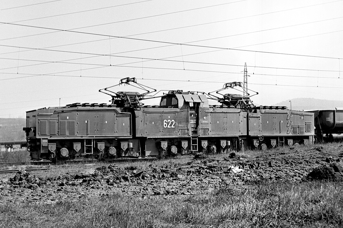 [1200x800] MUS_26Em622a.jpg