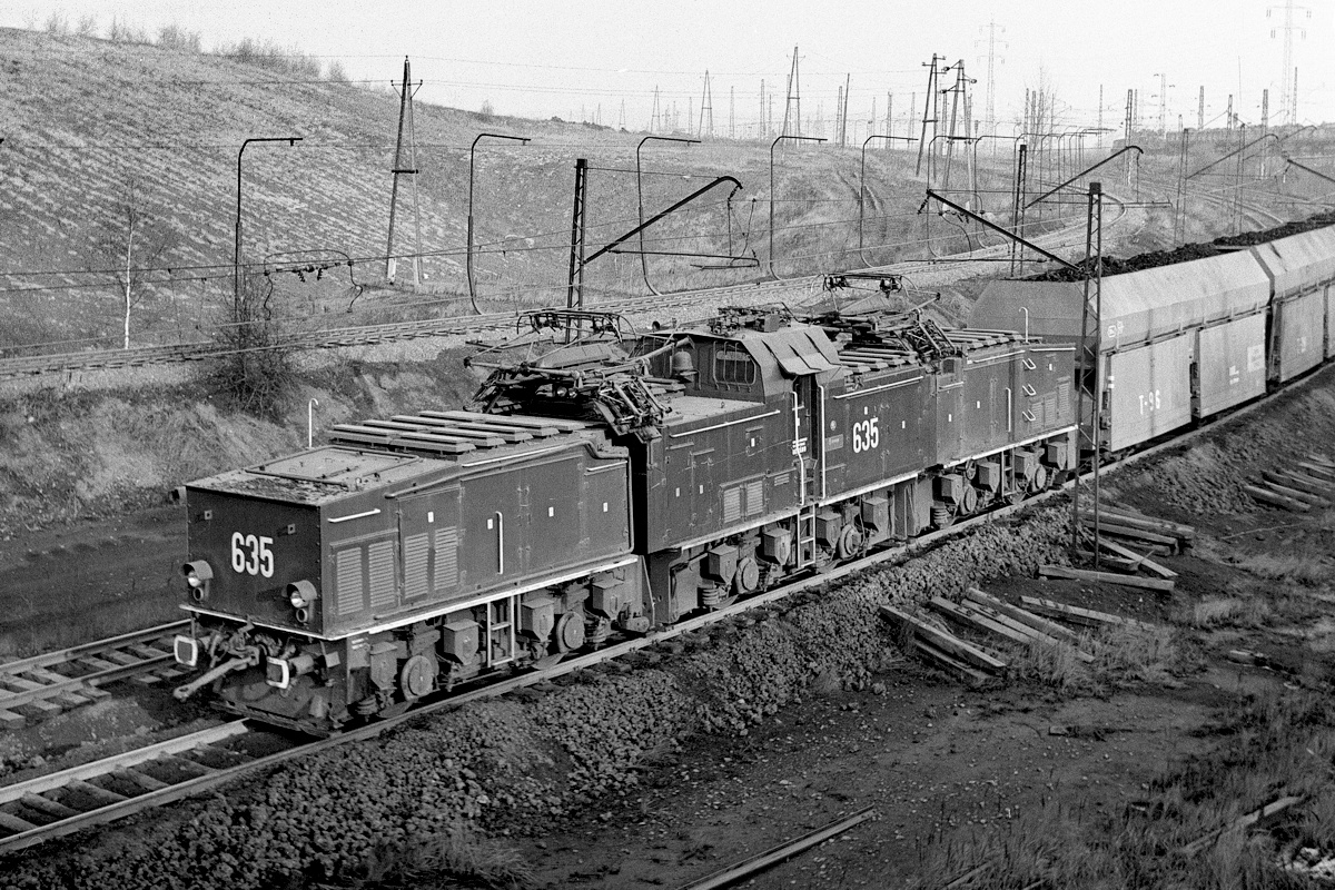 [1200x800] MUS_26Em635b.jpg