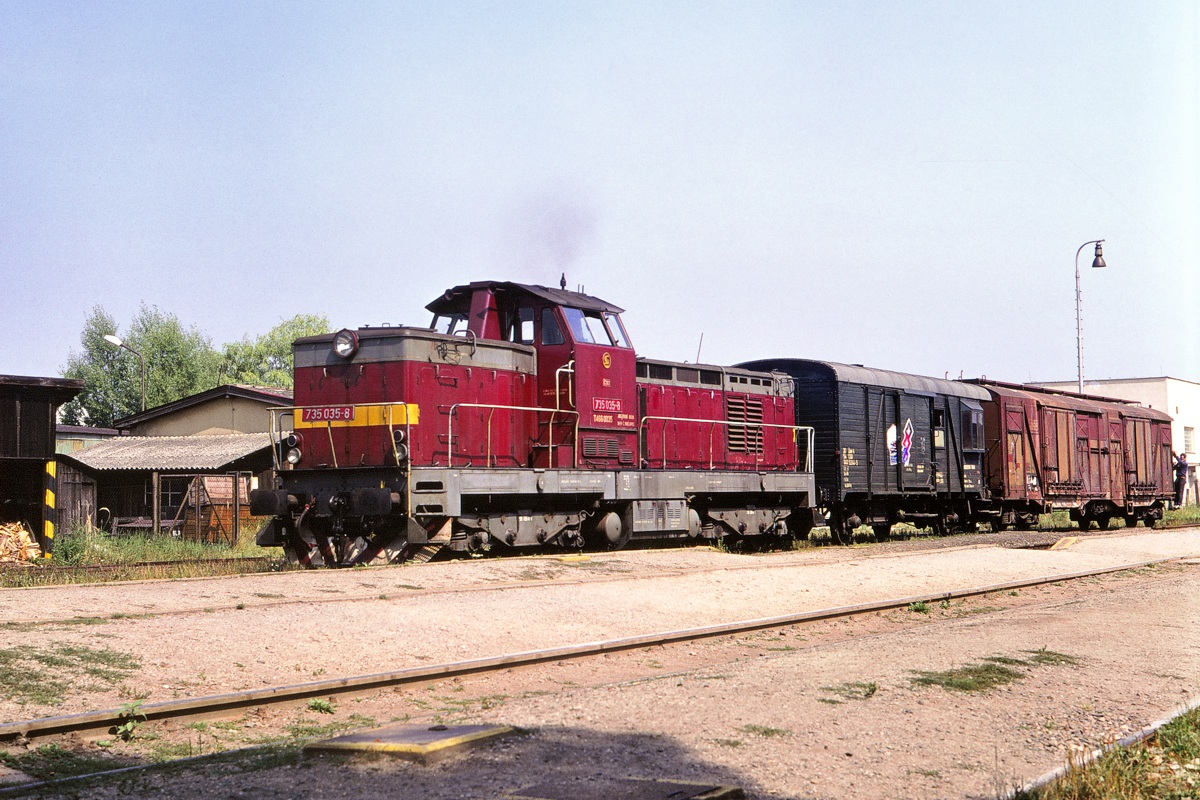 [1200x800] 735035c.jpg