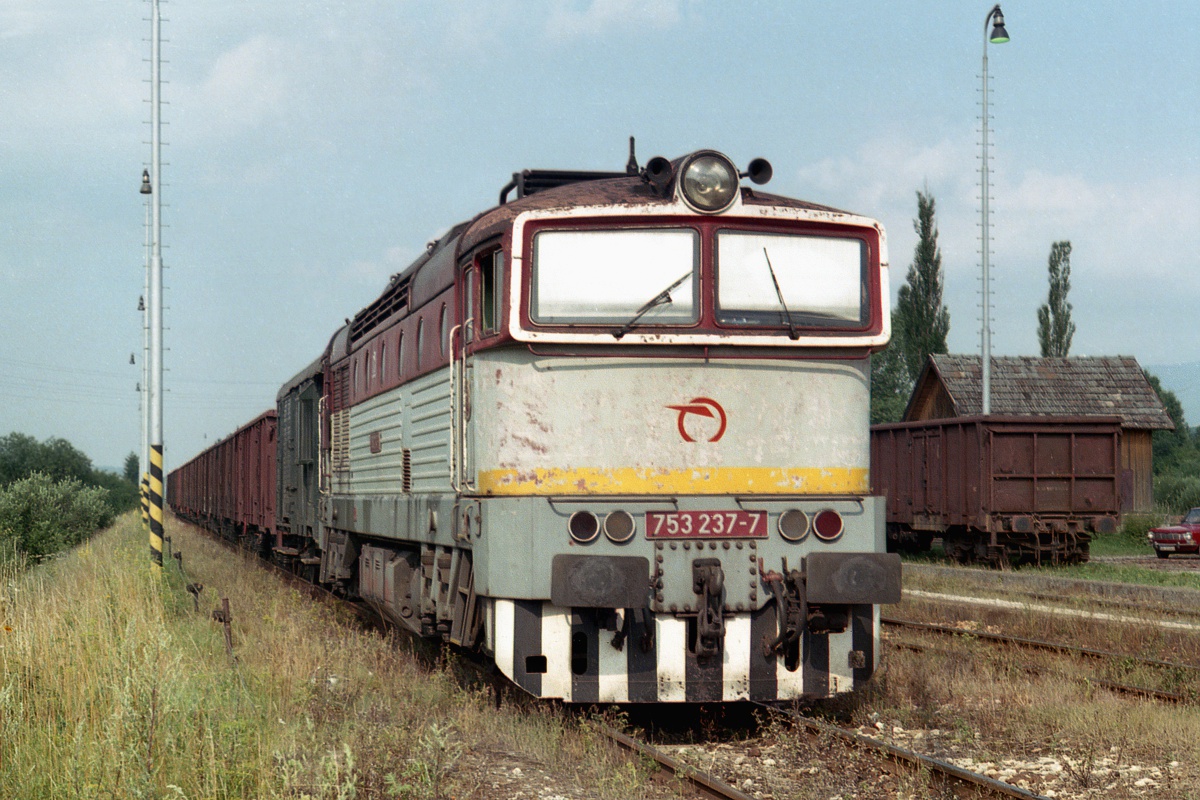 [1200x800] 753237a.jpg