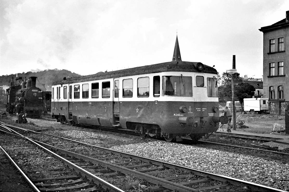 [1200x800] 820121a.jpg